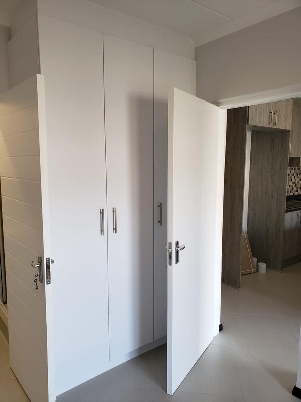 To Let 2 Bedroom Property for Rent in Buh Rein Estate Western Cape